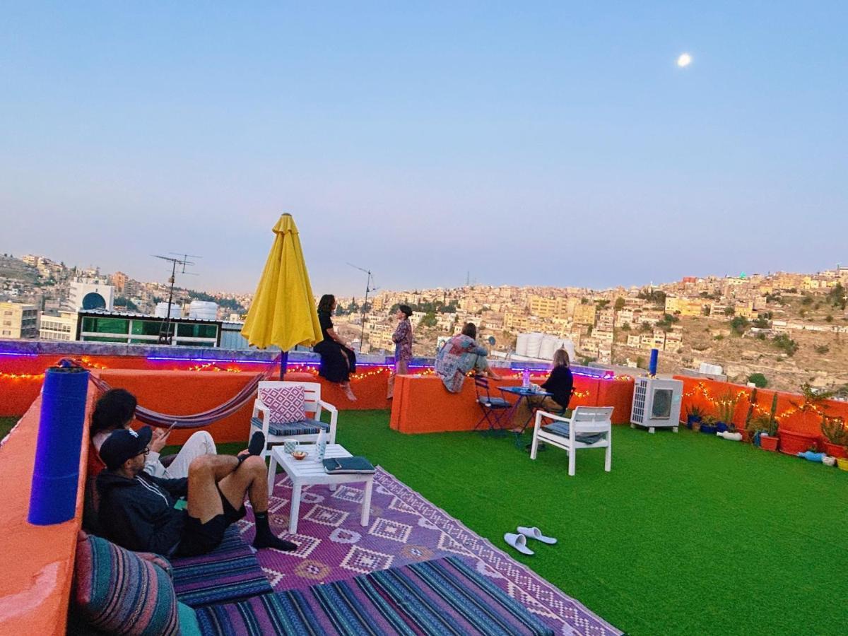 Medusa Home Stay Amman Buitenkant foto
