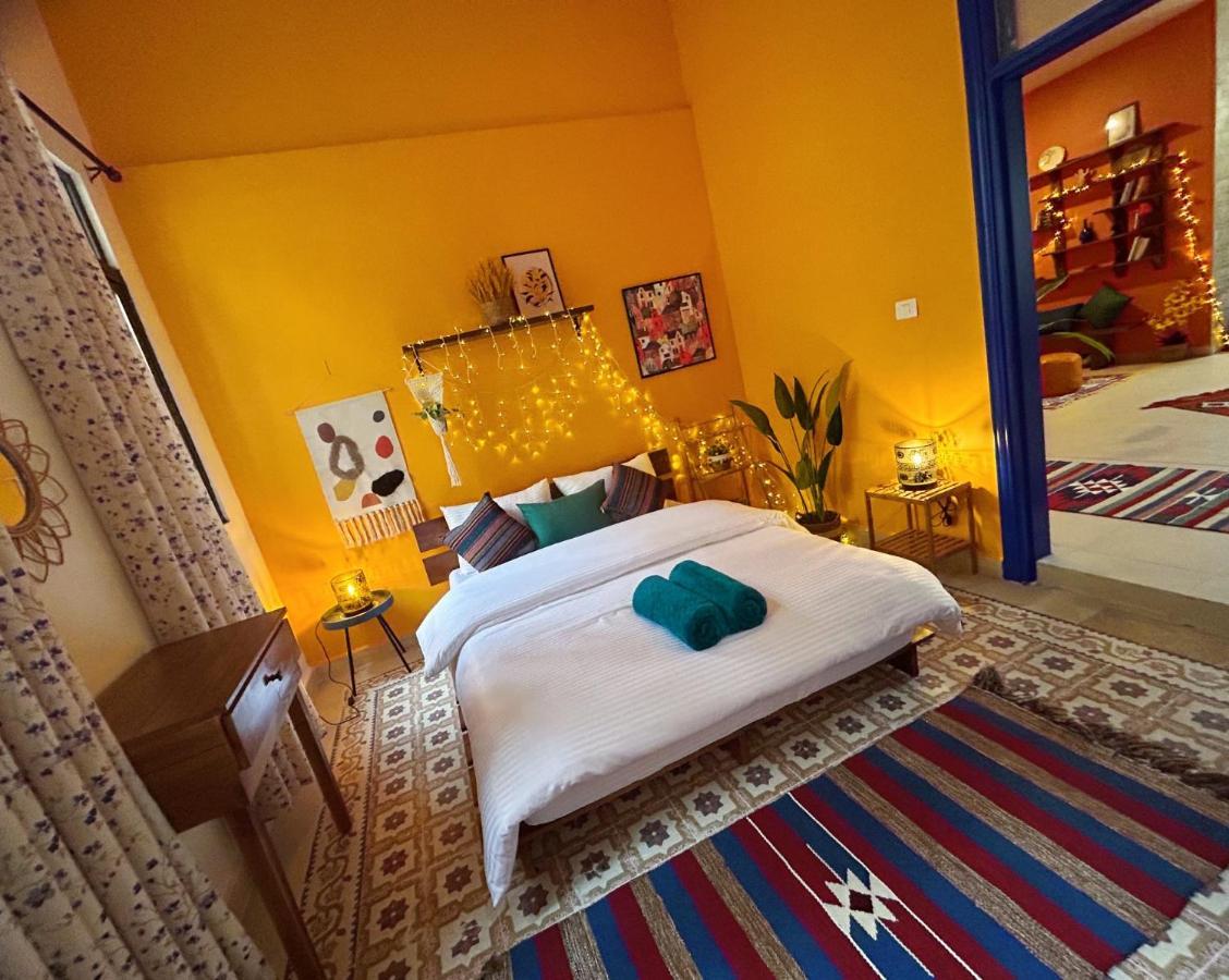 Medusa Home Stay Amman Buitenkant foto